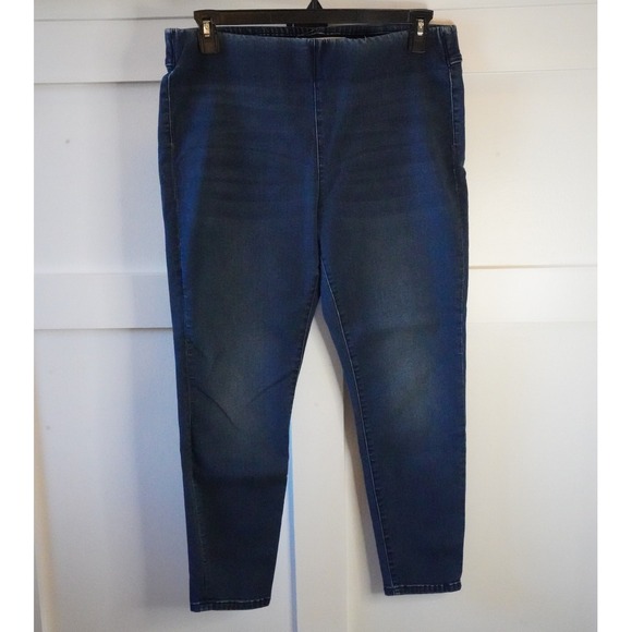 Soft Surroundings, Petite Ultimate Denim Pull-On Skinny Jeans, Blue, Jeggings PL - Picture 2 of 5